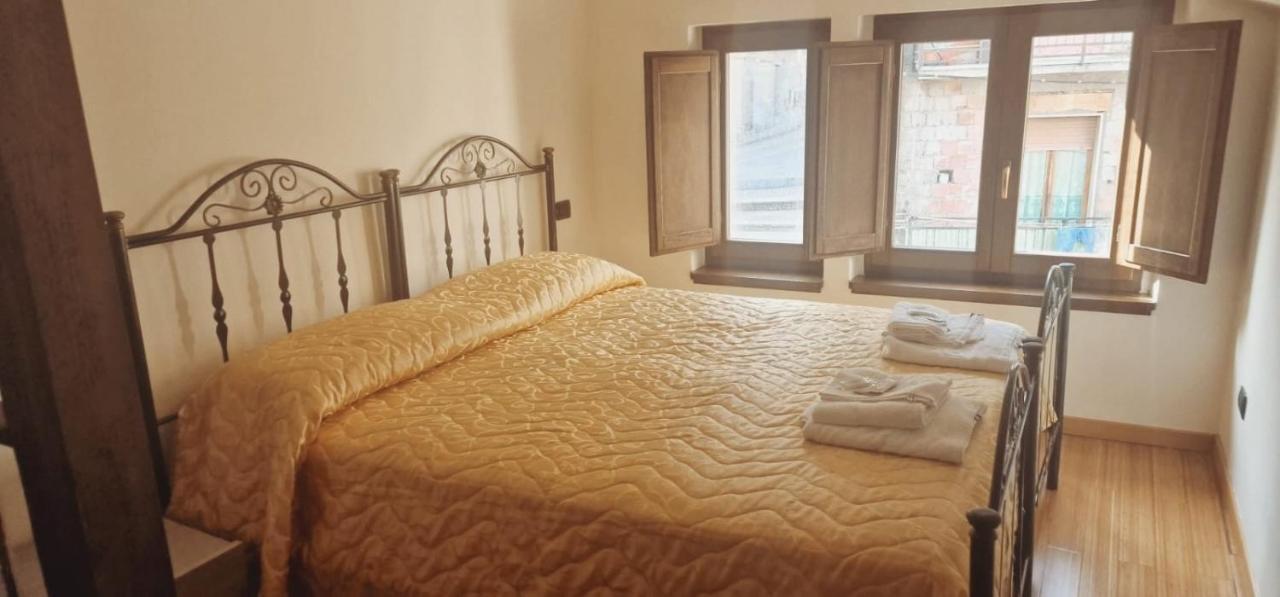 Casa Di Fiore Bad And Breakfast Bed & Breakfast San Giovanni in Fiore Exterior photo